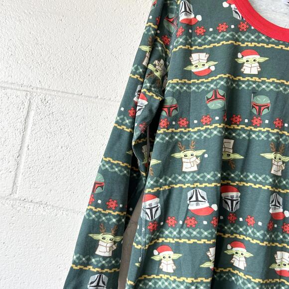 Star Wars Yoda Grogu Christmas Long Sleeve Shirt Women’s XL - Picture 2 of 4